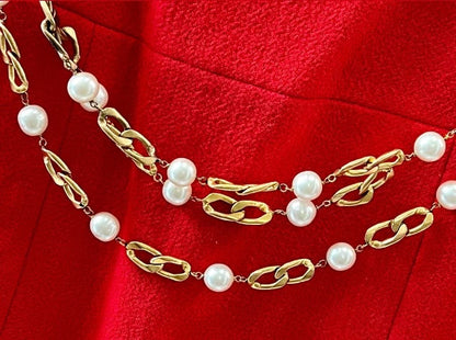 CHANEL VINTAGE PEARL TASSLE BELT
