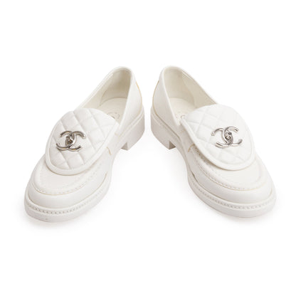 Chanel White Calfskin Leather Quilted CC Logo Loafer, Size 36