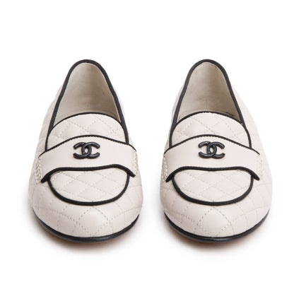 Chanel White Calfskin Leather Quilted CC Logo Loafer, Size 36