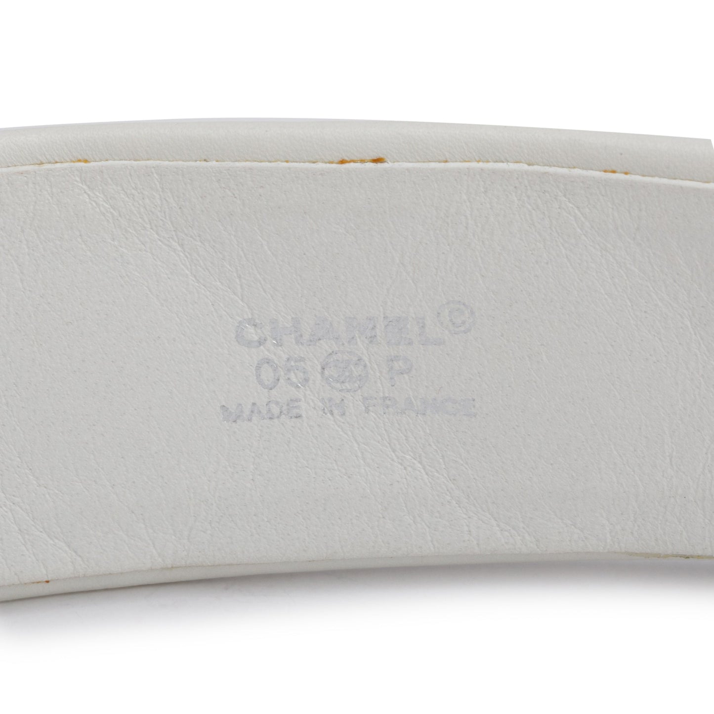 Chanel White Quilted Lambskin Leather Interlocking CC Logo Oval  Buckle Belt 80 38