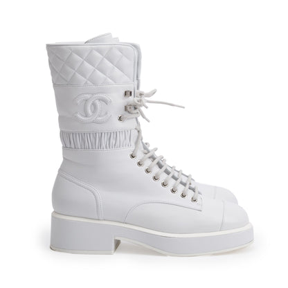 Chanel White Quilted Leather Interlocking CC Logo Combat Boots, Size 37