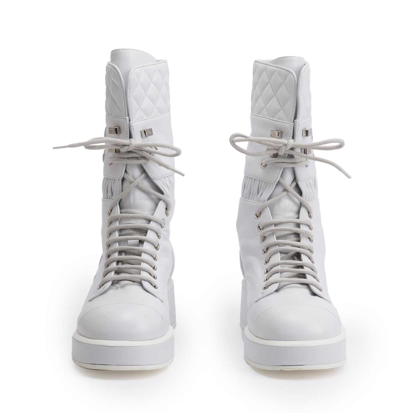 Chanel White Quilted Leather Interlocking CC Logo Combat Boots, Size 37
