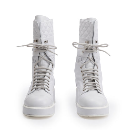 Chanel White Quilted Leather Interlocking CC Logo Combat Boots, Size 37