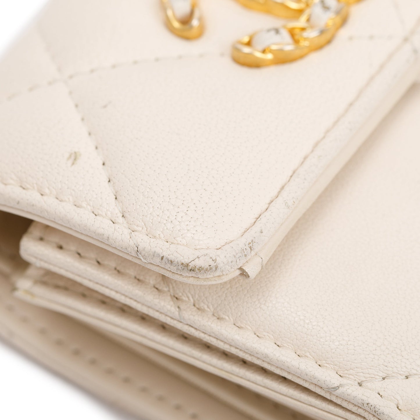 Chanel White Quilted Leather Small 19 Flap Wallet
