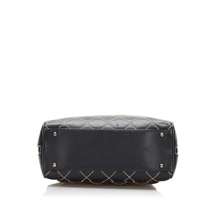 Chanel Wild Stitch Leather Handbag (SHG-FqQKaO)