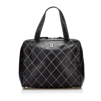 Chanel Wild Stitch Leather Handbag (SHG-N5J5VD)