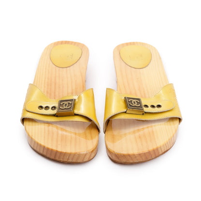 Chanel Wooden Yellow Patent Leather Interlocking CC Logo Clog Slides, Size 42
