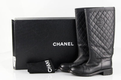CHANEL CC QUILTED LEATHER KNEE HIGH RIDING BOOTS