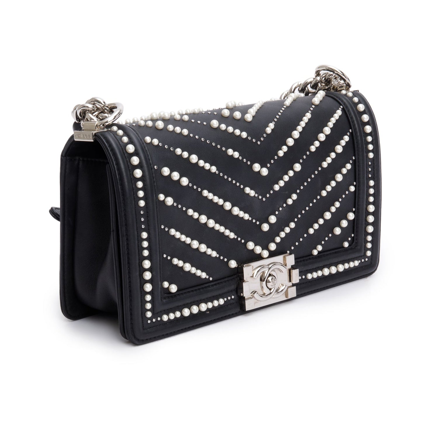 Chanel Black Calfskin Leather Medium Chevron Pearl Boy Bag