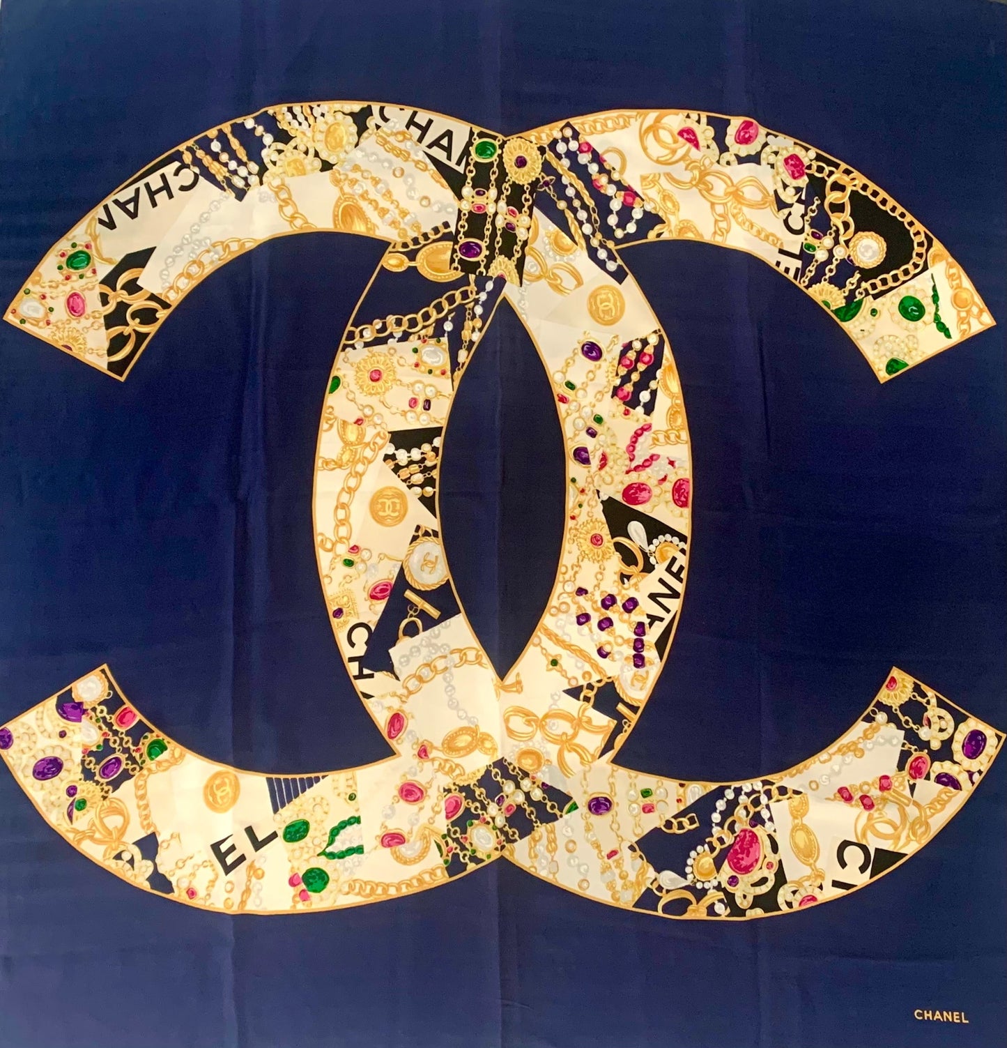 CHANEL CC VINTAGE NAVY SILK SCARF