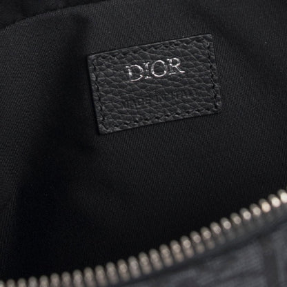 Christian Dior 2022 Oblique Safari Messenger Bag