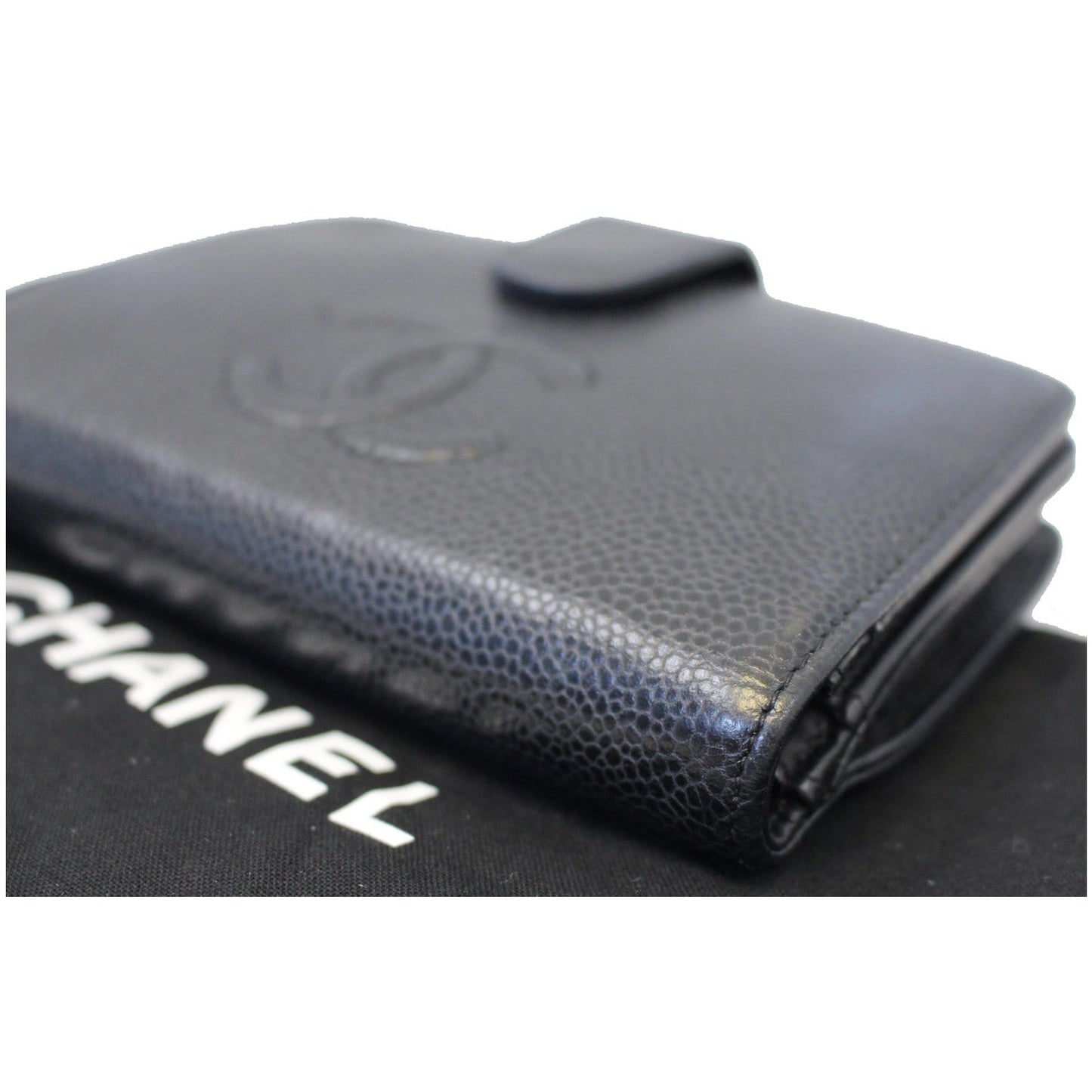 CHANEL CC Caviar Leather Bifold Wallet Black