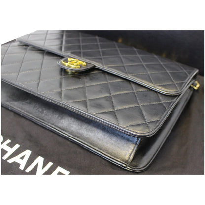 CHANEL Matelasse 25 Lambskin Leather Shoulder Bag Black