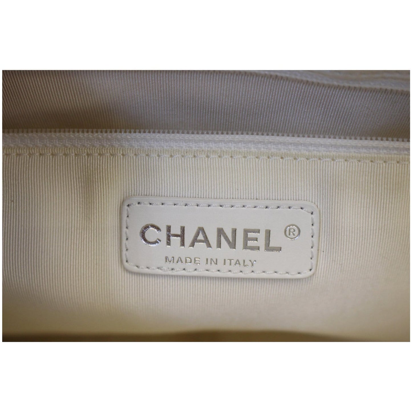 CHANEL Grand Shopping Caviar Leather Tote Bag White