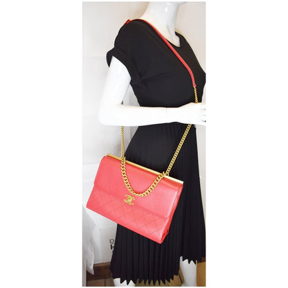 CHANEL Coco Luxe Medium Flap Lambskin Shoulder Bag Red