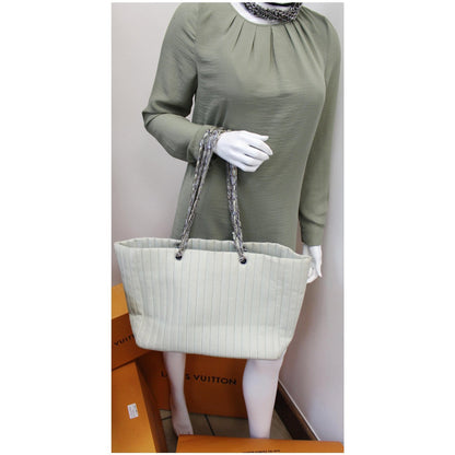 CHANEL Large CC Chain Lambskin Tote Shoulder Bag Cream