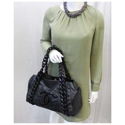 CHANEL Calfskin Rhodoid Modern Chain East West Tote Black