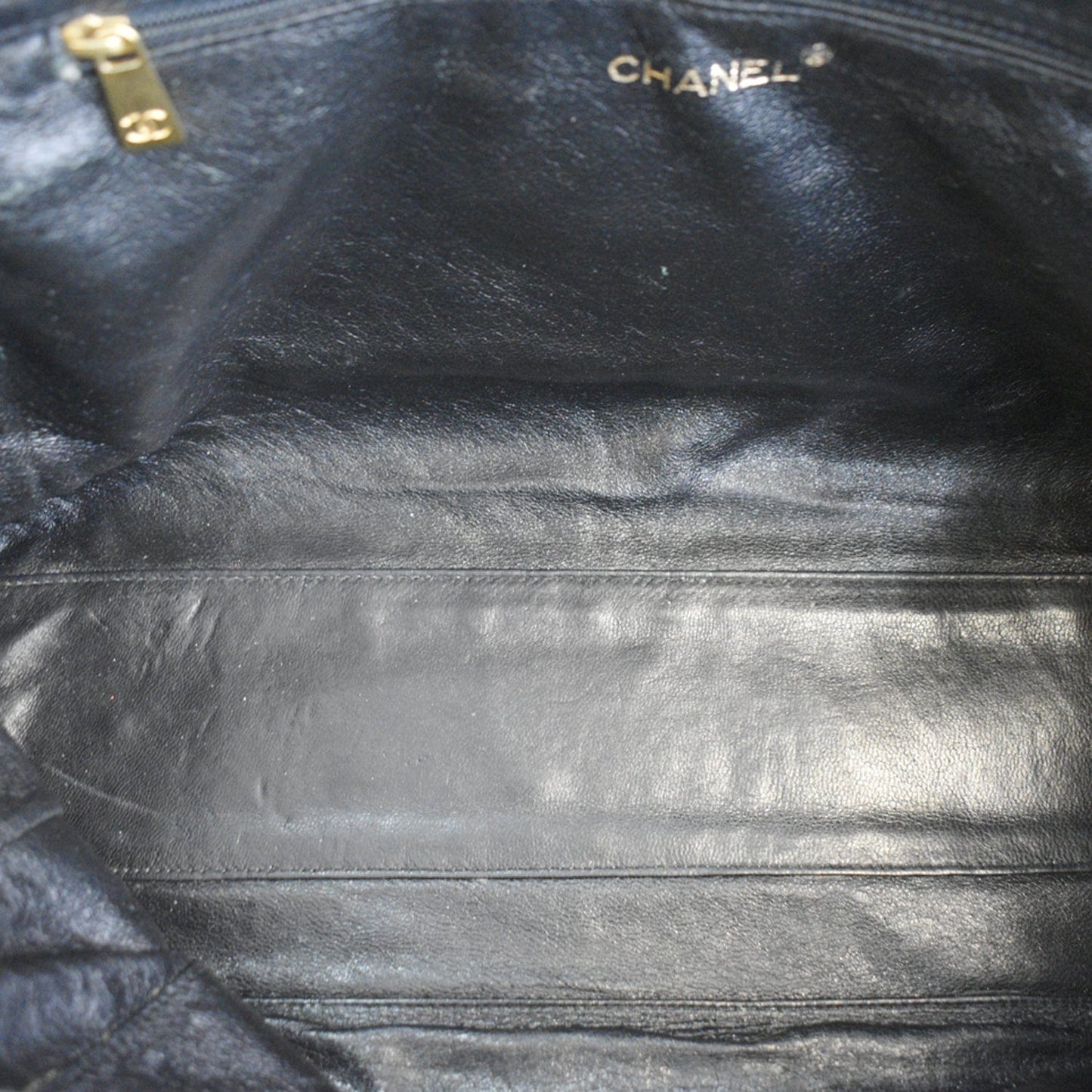 CHANEL Vintage Bekko Lambskin Leather Chain Tote Bag Black