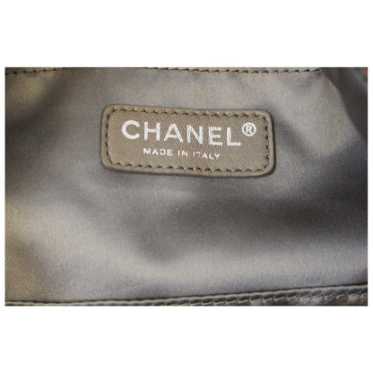 CHANEL Sac Divers Soft Shoulder Bag Red - Last Call