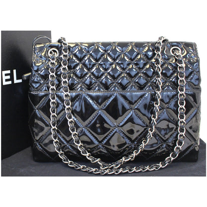 CHANEL Sac Rabat Patent Leather Shoulder Bag