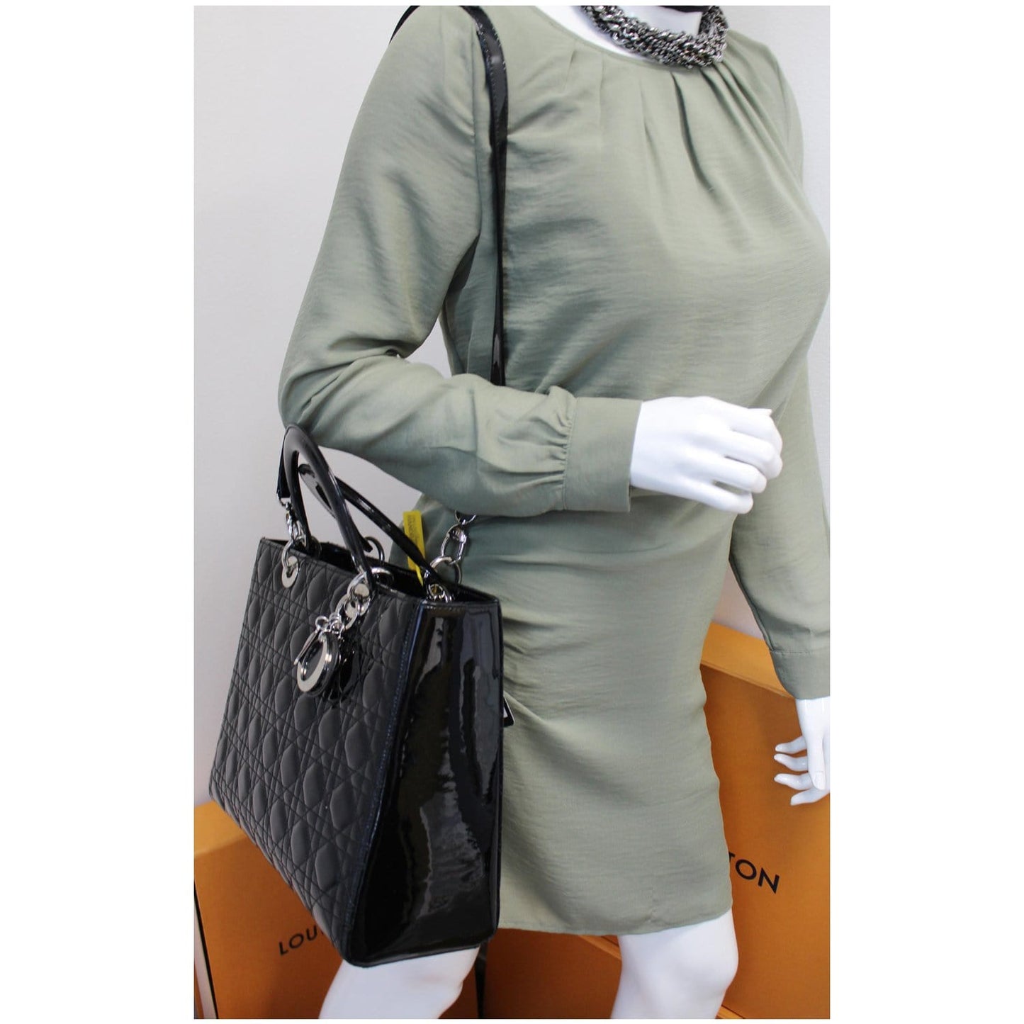 CHRISTIAN DIOR Lady Dior Large Quilted Patent Leather Shoulder Bag Black