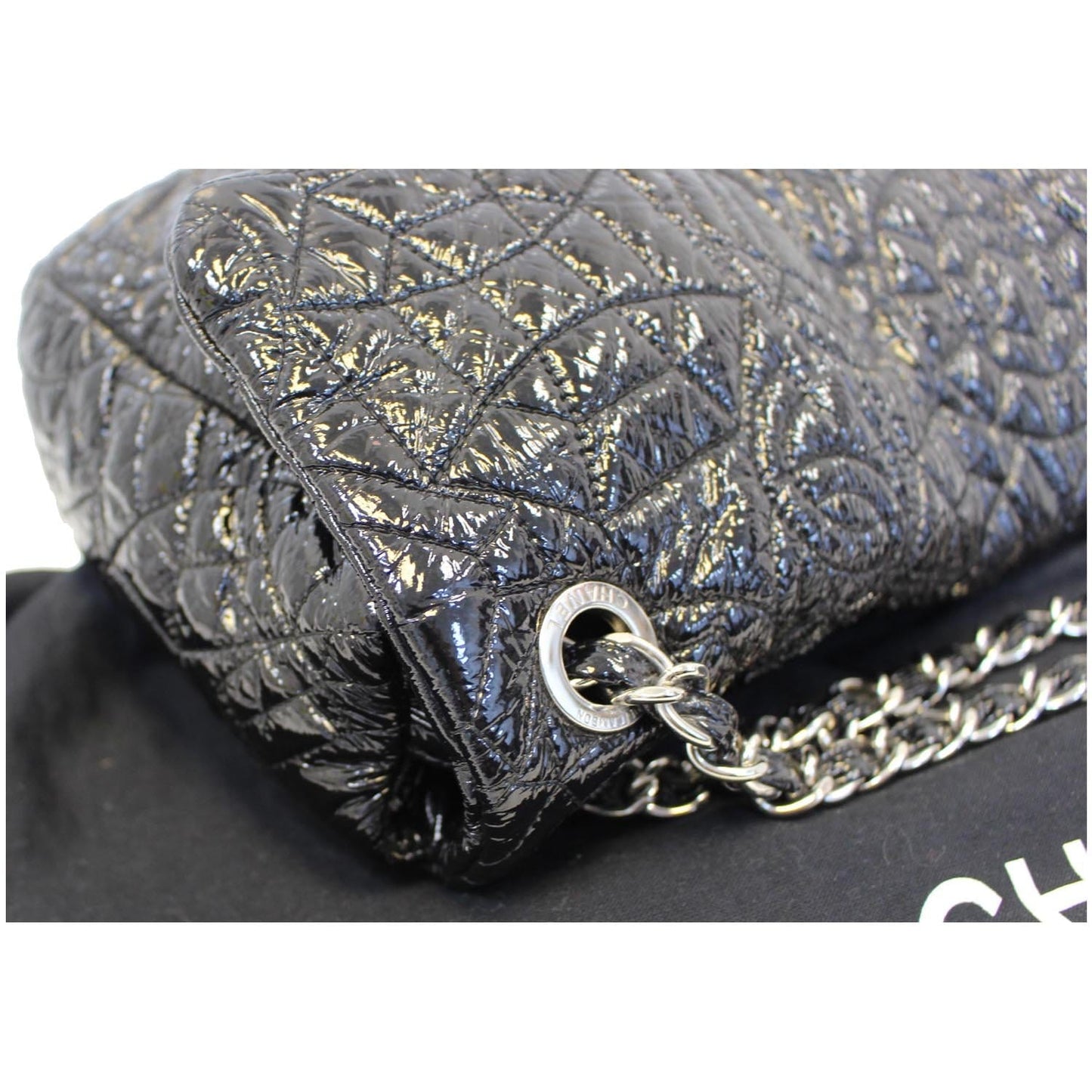CHANEL Quilted Pattern Jumbo Single Flap Bag Black