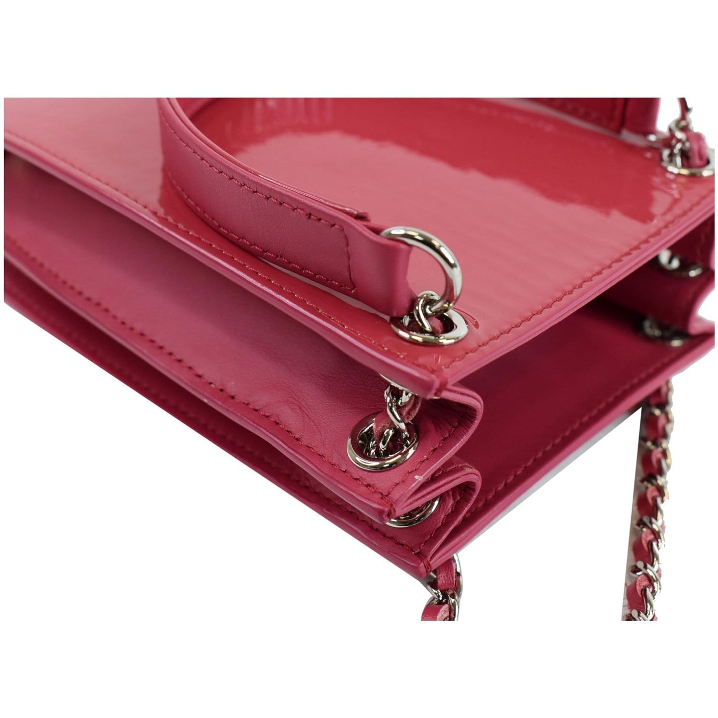 CHANEL O-Phone Holder Patent Leather Crossbody Bag Red