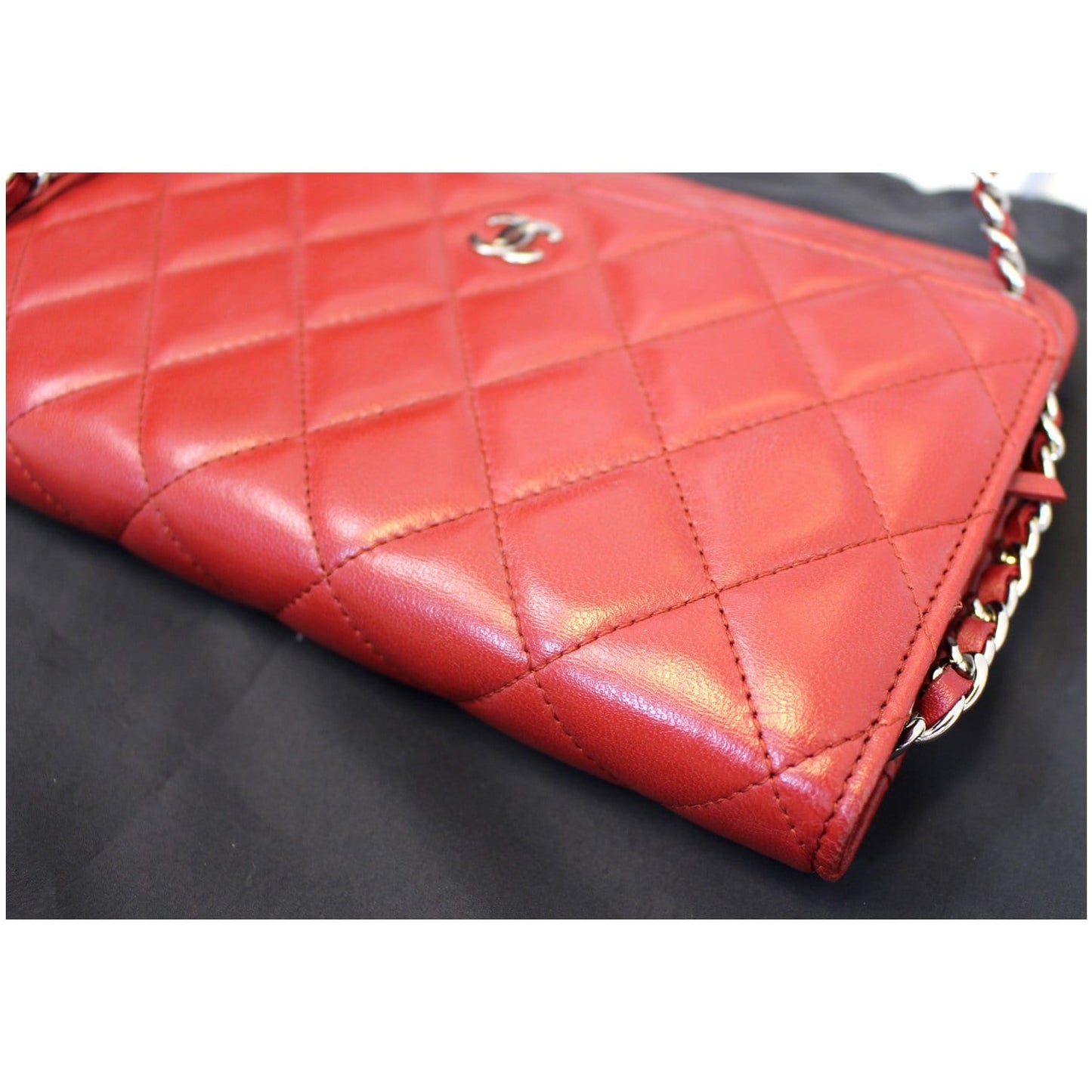 CHANEL Wallet on Chain Quilted Leather Shoulder Crossbody Bag