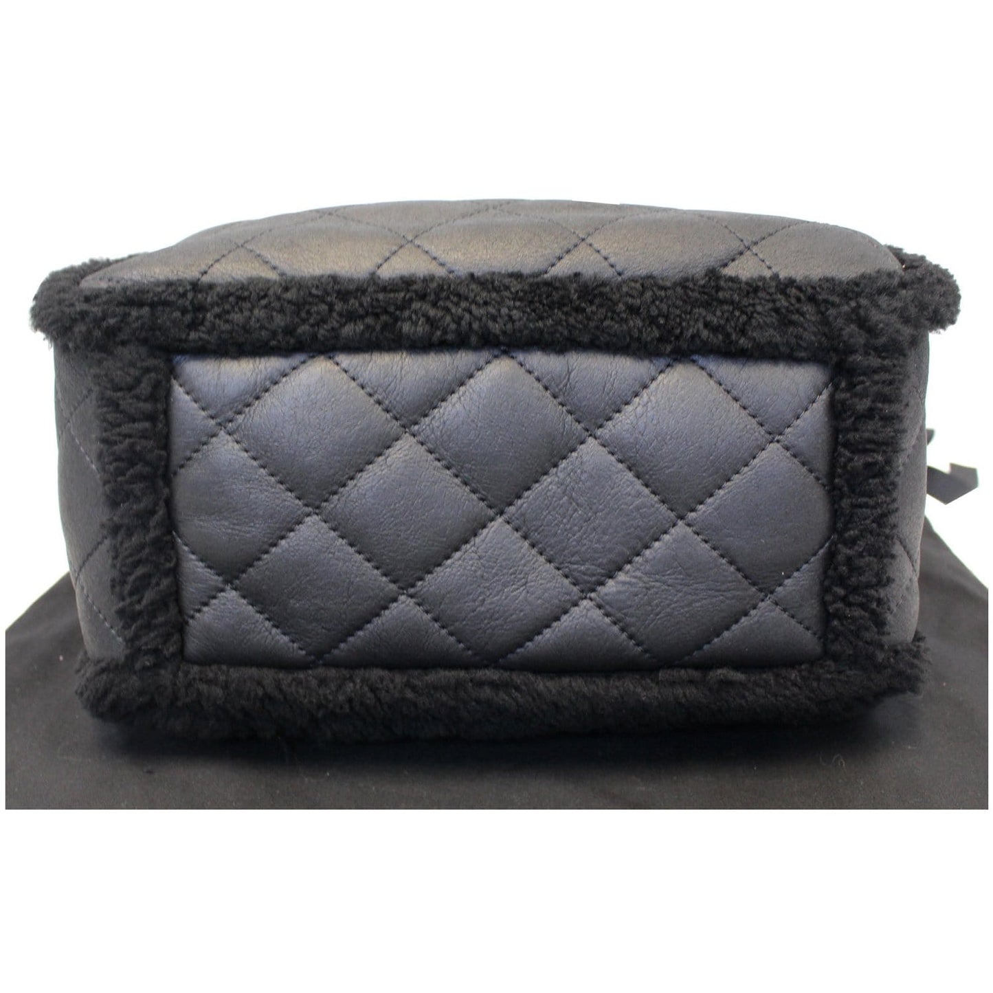 CHANEL Cozy CC Shearling and Lambskin Tote Bag Black