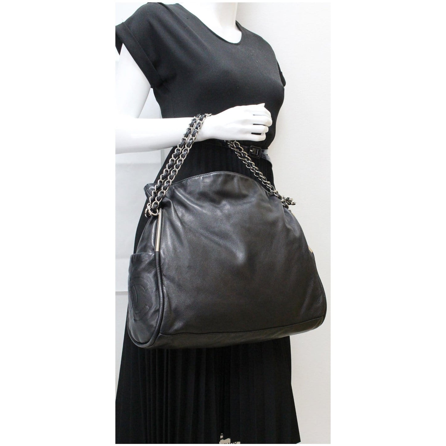 CHANEL Large Ultimate Soft Leather Hobo Bag Black