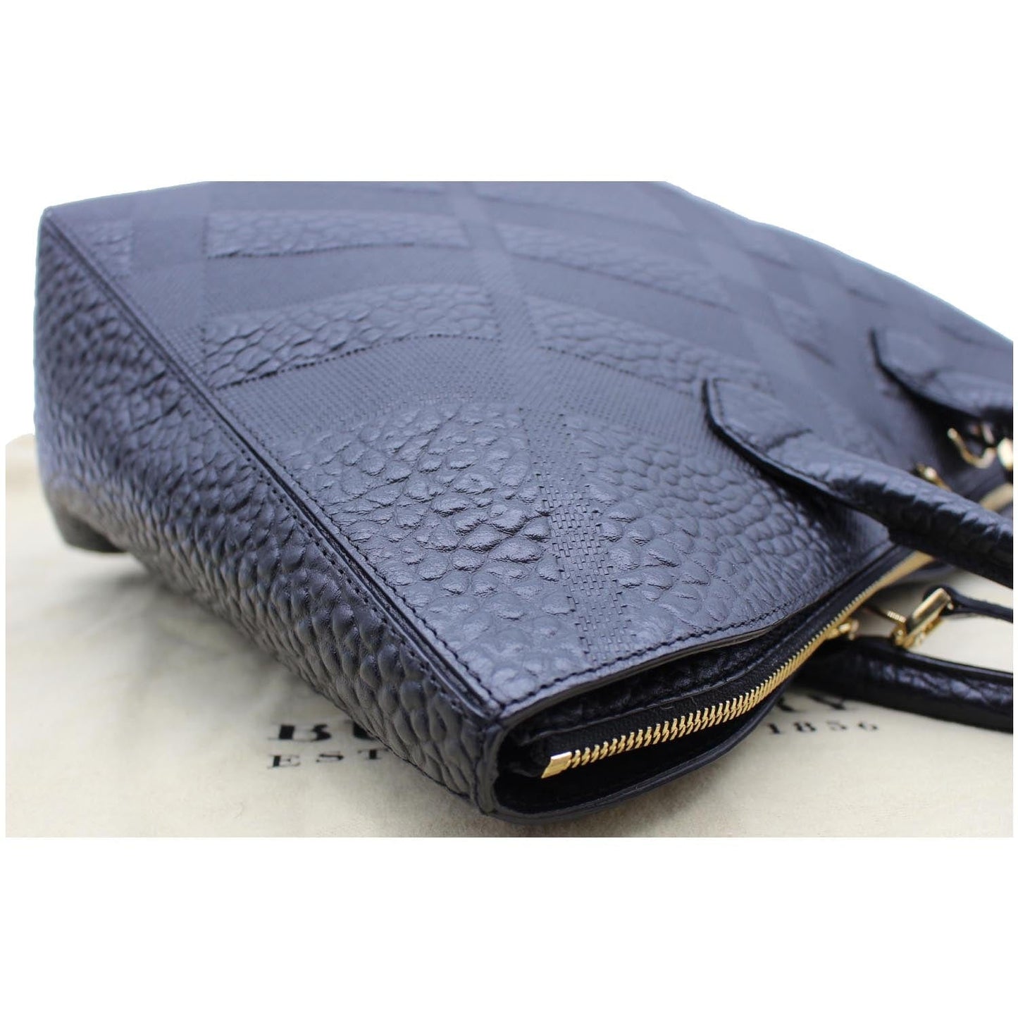 BURBERRY Dewsbury Medium Grain Check Embossed Tote Bag Black
