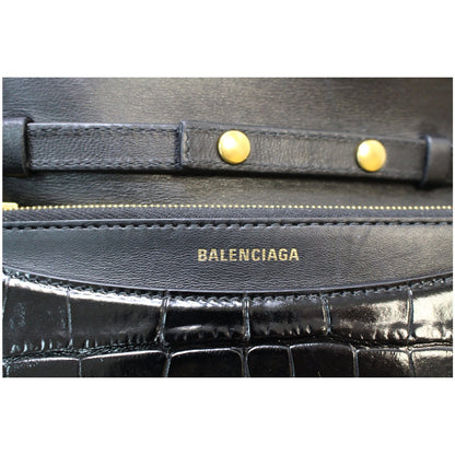 BALENCIAGA B Embossed Leather Chain Crossbody bag Black - 25% OFF