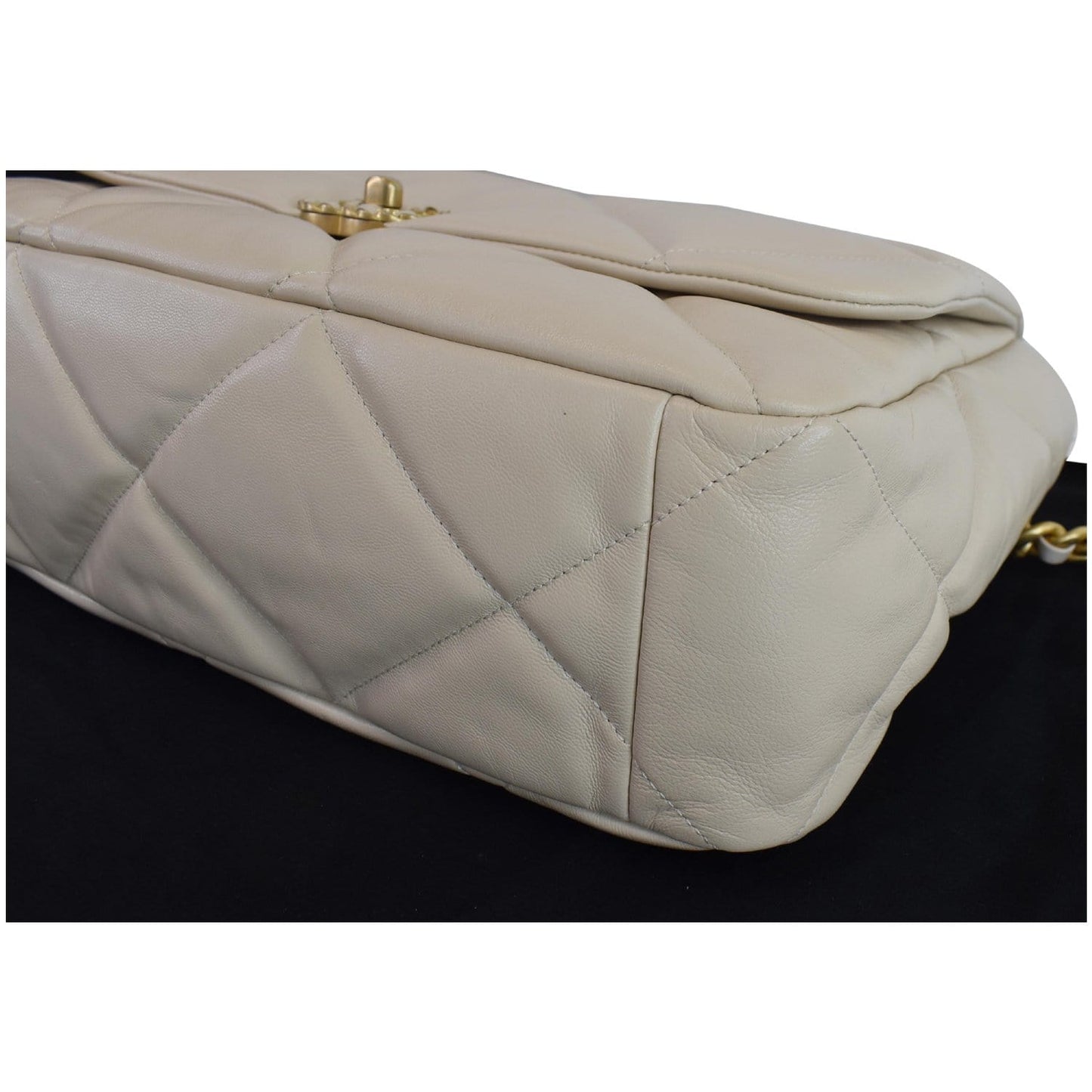 CHANEL Maxi 19 Quilted Goatskin Leather Shoulder Bag Beige