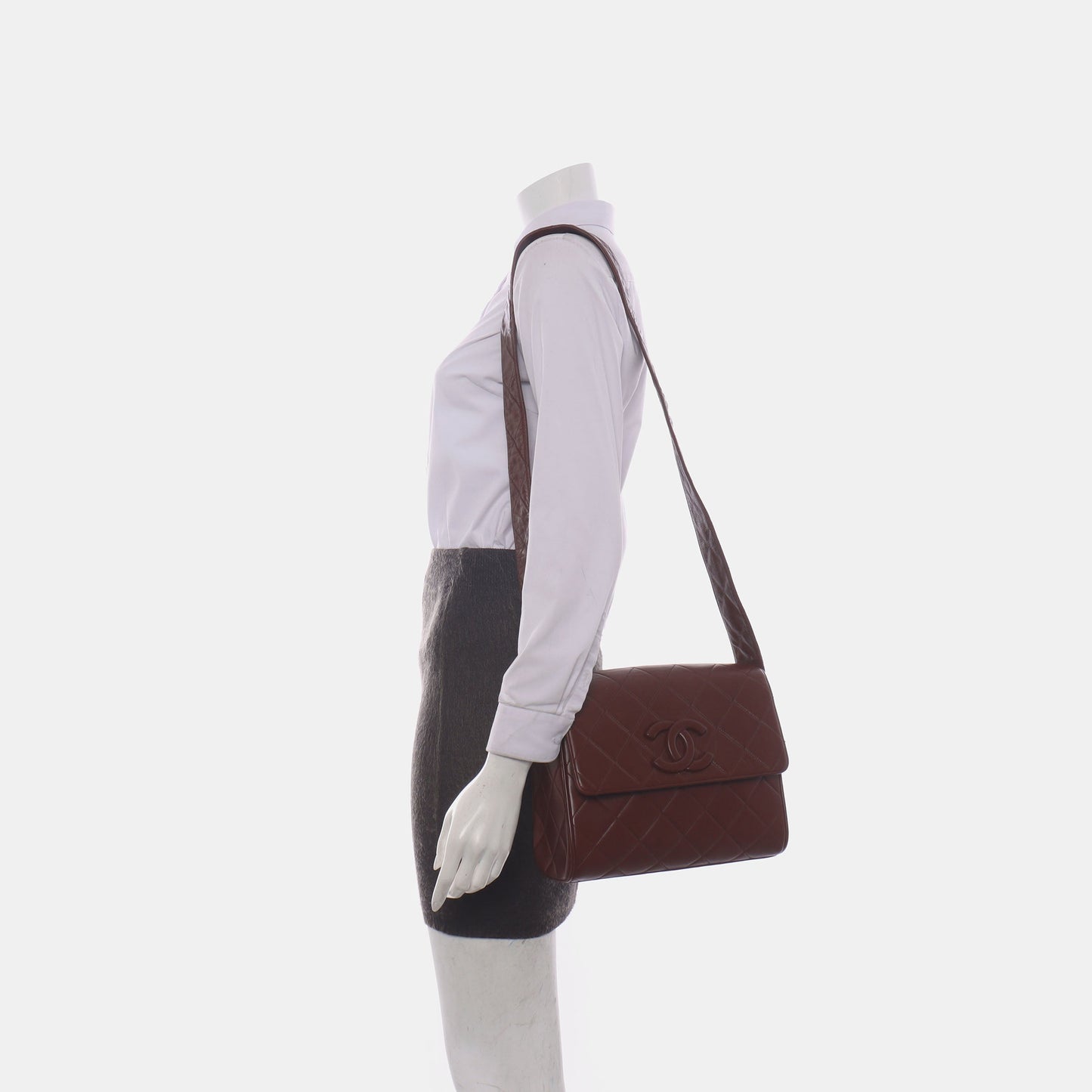 Chanel Vintage Quilted Flap Crossbody Messenger Bag Deep Burgundy Brown