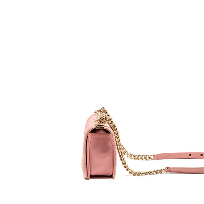 Chanel Medium Boy Bag Grained Calfskin Pink LGHW