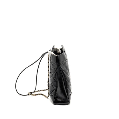 Chanel medium 31 bag shiny lambskin Black LGHW (microchip)