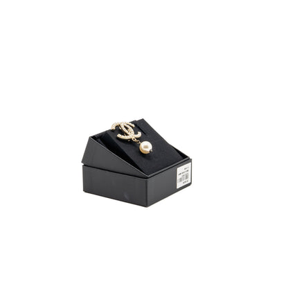 Chanel CC Brooch Pearl Drop Light Gold Tone