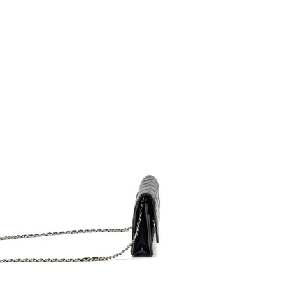 Chanel classic wallet on chain caviar black SHW (microchip)