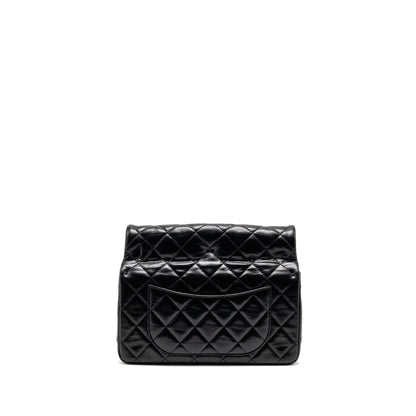 Chanel 23A Classic Flap Clutch Shiny Calfskin Black GHW (microchip)