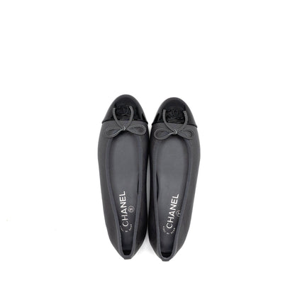 Chanel Size 37.5 Ballet Flats Lambskin/Patent Grey/Black