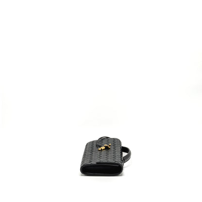 Bottega Veneta Andiamo Clutch lambskin black