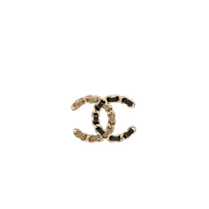 Chanel cc logo brooch leather/metal light gold tone