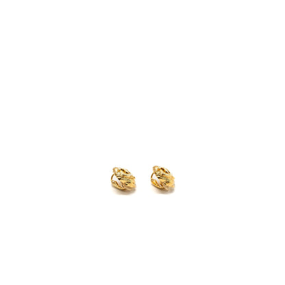 Chanel cc logo shell earclips crystal multicolour gold tone