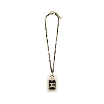 Chanel 21A Long Necklace Card Holder Leather Chain White LGHW