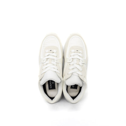 Chanel size38.5 CC logo trainer white