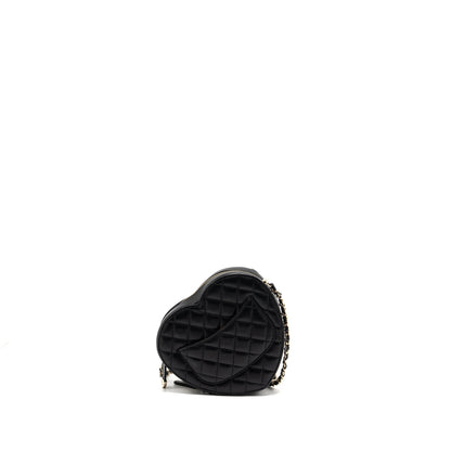Chanel 22S Heart Bag Lambskin Black LGHW (Microchip)