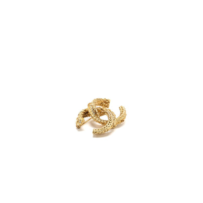 Chanel cc logo brooch metal/crystal gold tone