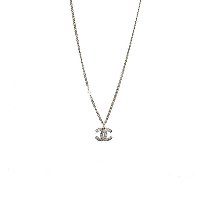 Chanel cc logo necklace crystal/pearl ruthenium hardware