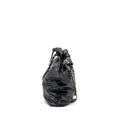 Chanel medium 22 bag Calfskin Black SHW (Microchip)