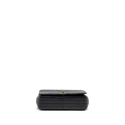 Chanel Seasonal Chevron Flap Bag Calfskin Dark Navy LGHW